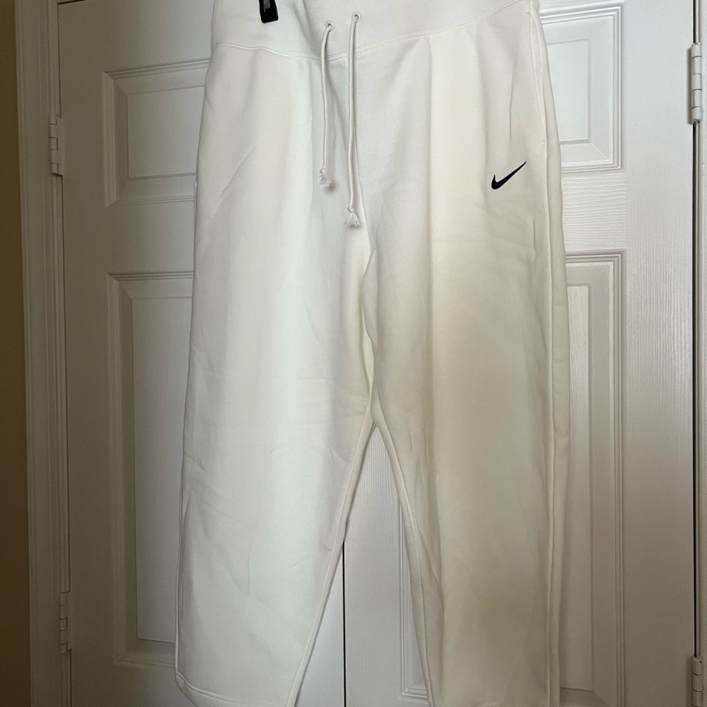 Nike White Loose Fit High Rise Sweatpants size XXL